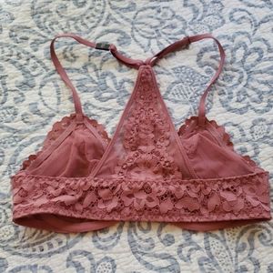 NWT Victoria Secret Rosey Lacey Strappy Bralette